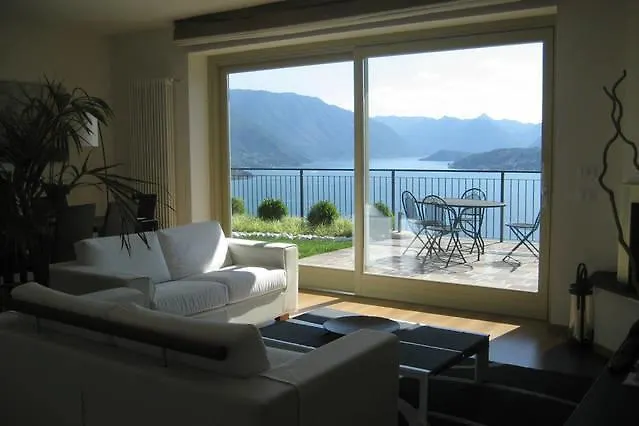 Punta Del Sole Apartment Varenna