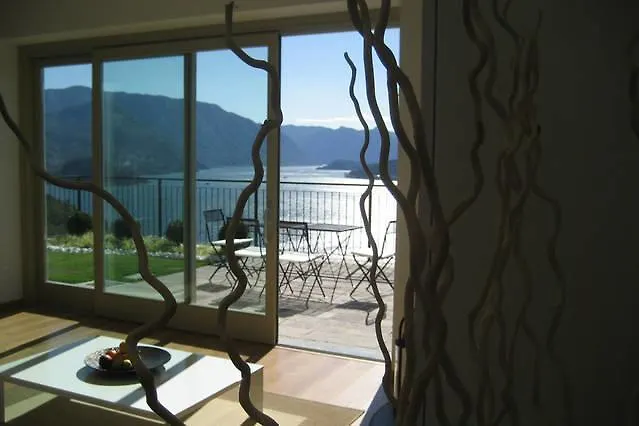 Punta Del Sole Apartment Varenna
